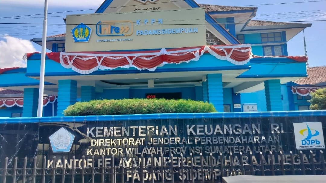 KPK Periksa Wali Kota Sidimpuan Bersama 17 Saksi Dari Paluta Dan Tapsel