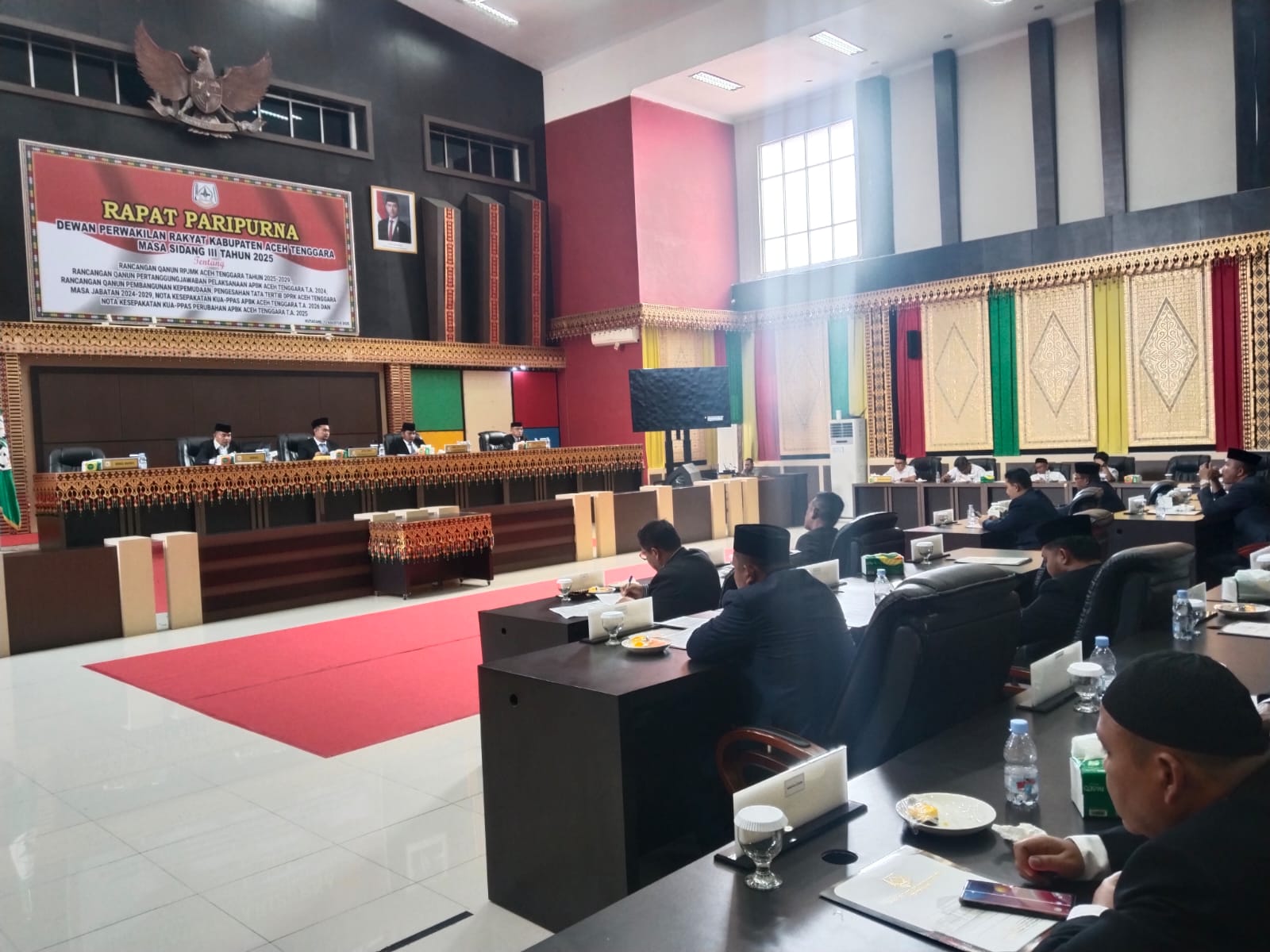 DPRK Agara Gelar Rapat Paripurna Masa Sidang III Tahun 2025