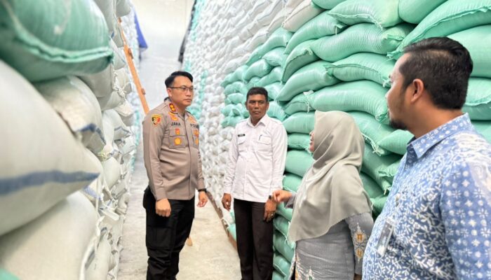 Pastikan Stok Beras Aman, Polres Pidie Pantau Gudang Bulog Dan Kilang Padi