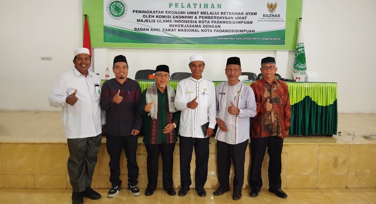 MUI Padangsidimpuan Gandeng Baznas Bantu Peternak Ayam