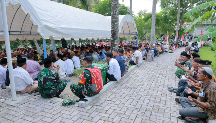 Menjelang HUT Ke-80 RI, Forkopimcam Ziarah Ke Makam Raja Darul Kamal