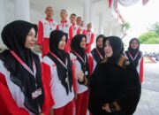 llliza Jamu Makan Siang Anggota Paskibraka Aceh