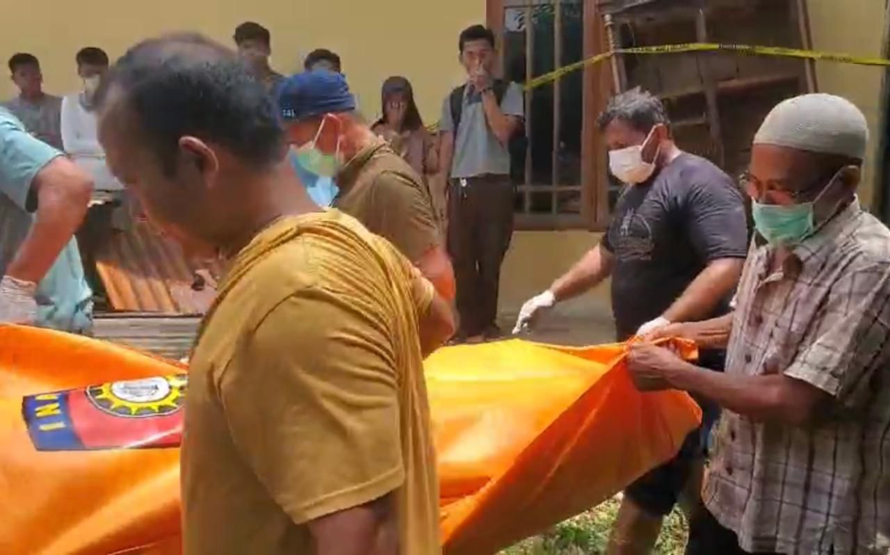 Ingin Minta Pohon Pinang, Warga Temukan Pemilik Rumah Sudah Jadi Mayat