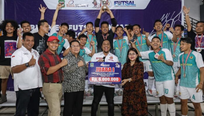 KONI P.Siantar Juara Futsal Antar Instansi