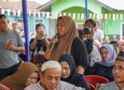 Warga Ungkapkan Terima Kasih Pada Rico Waas Atas Program Tebus Ijazah