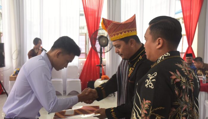 Asisten I Pemkab Deliserdang Serahkan SK Remisi Warga Binaan Lapas Kelas II B Lubukpakam