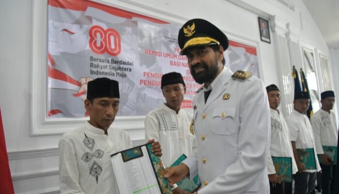 Gubernur Aceh Serahkan Remisi Kepada Napi Di Lapas Banda Aceh