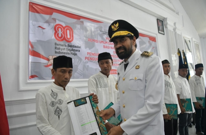 Gubernur Aceh Serahkan Remisi Kepada Napi Di Lapas Banda Aceh