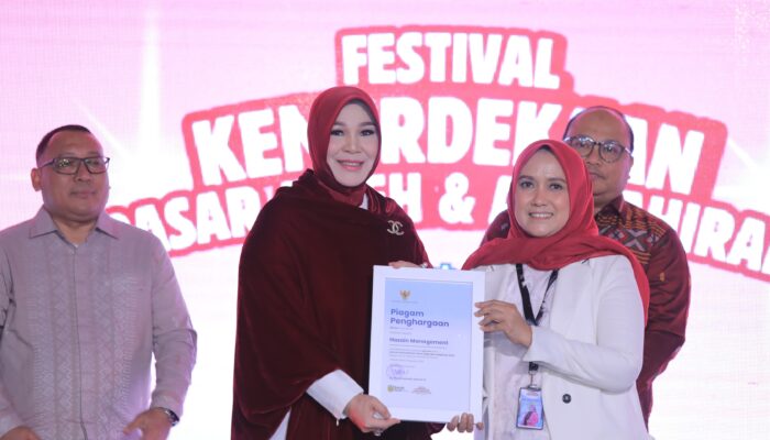 Illiza Tutup Festival Kemerdekaan Pasar Aceh 2025
