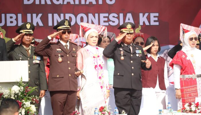 Kapolres Simalungun Dan Ketua Bhayangkari Ikuti Upacara Detik-detik Proklamasi