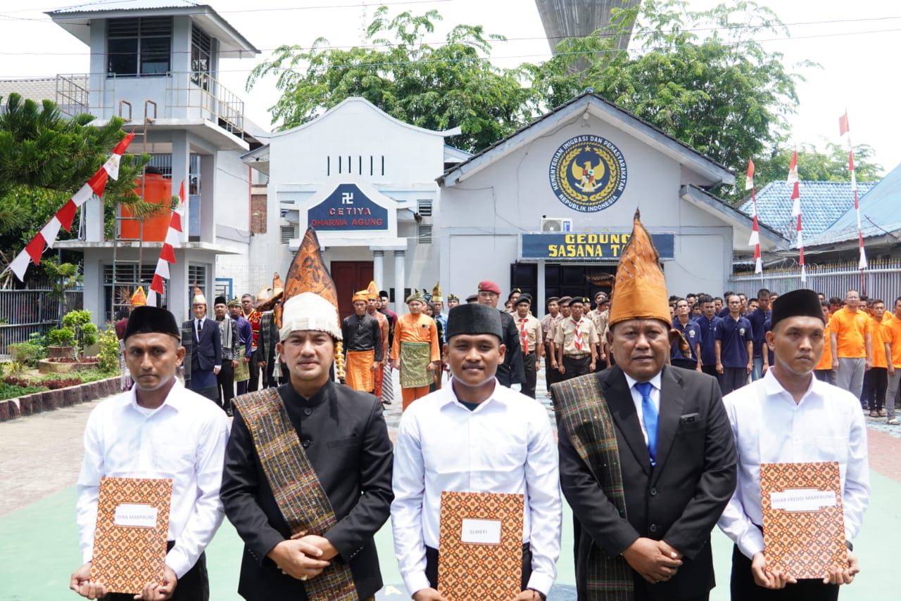 HUT RI Ke-80, Wali Kota Serahkan SK Remisi 1.056 WBP