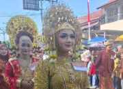 Pakaian Adat Aceh, Warnai Karnaval Di Bireuen