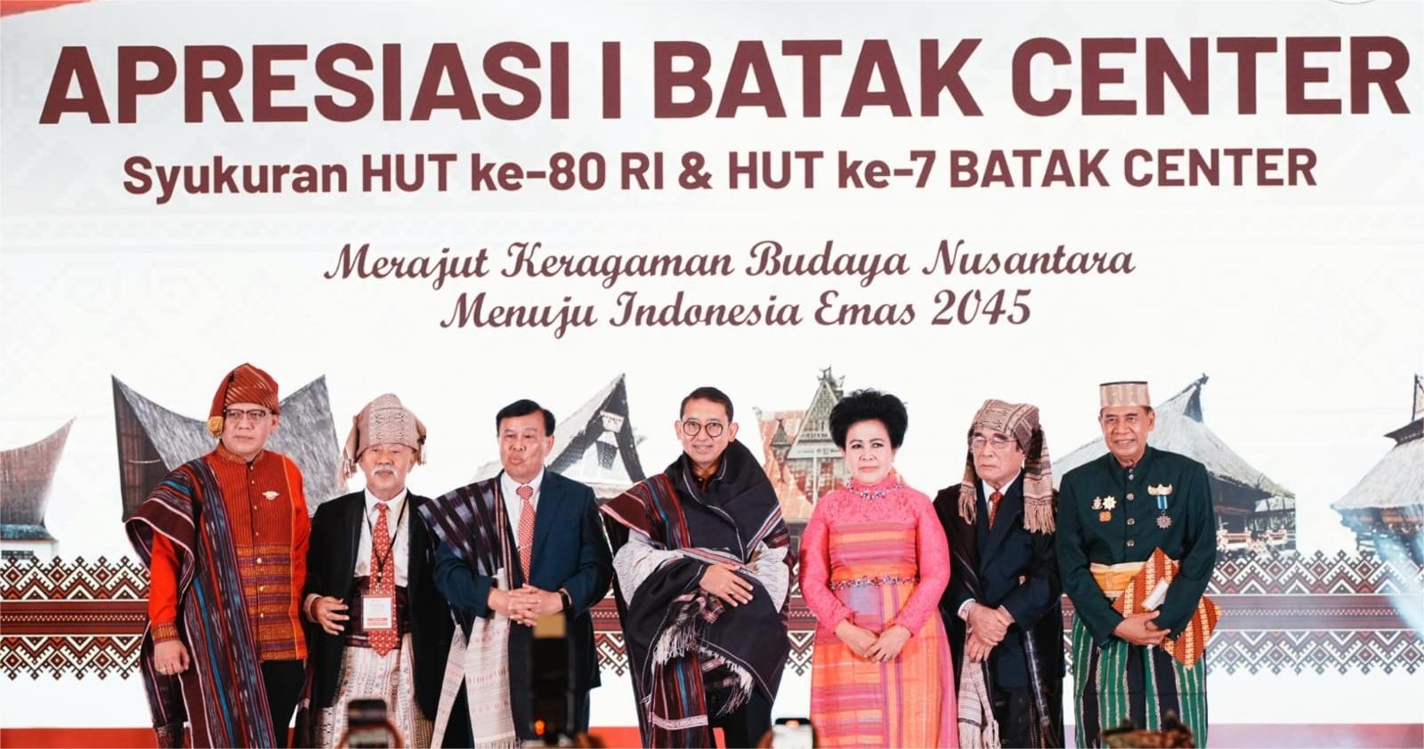 Hadiri HUT Ke 7 Dan Apresiasi 1 Batak Center, Menbud: Museum Penting Sebagai Pusat Edukasi Dan Literasi