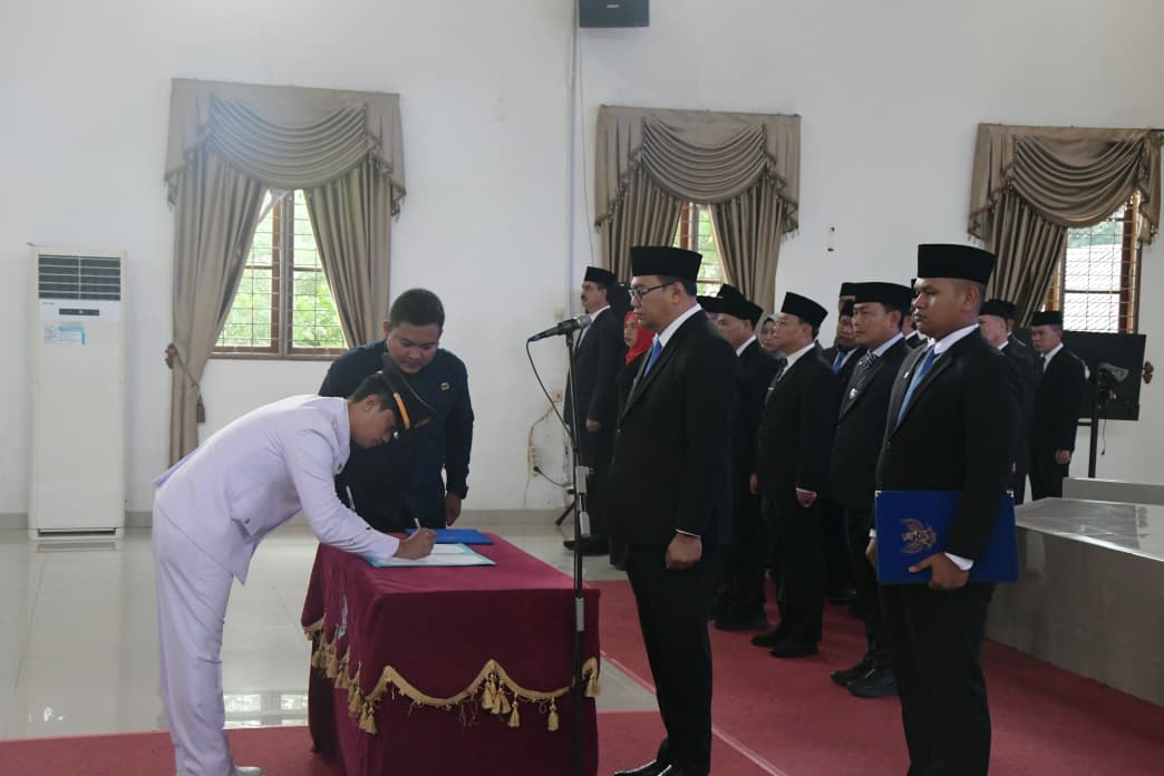 Asri Ludin Tambunan Kembali Lantik Eselon II Dan Eselon III