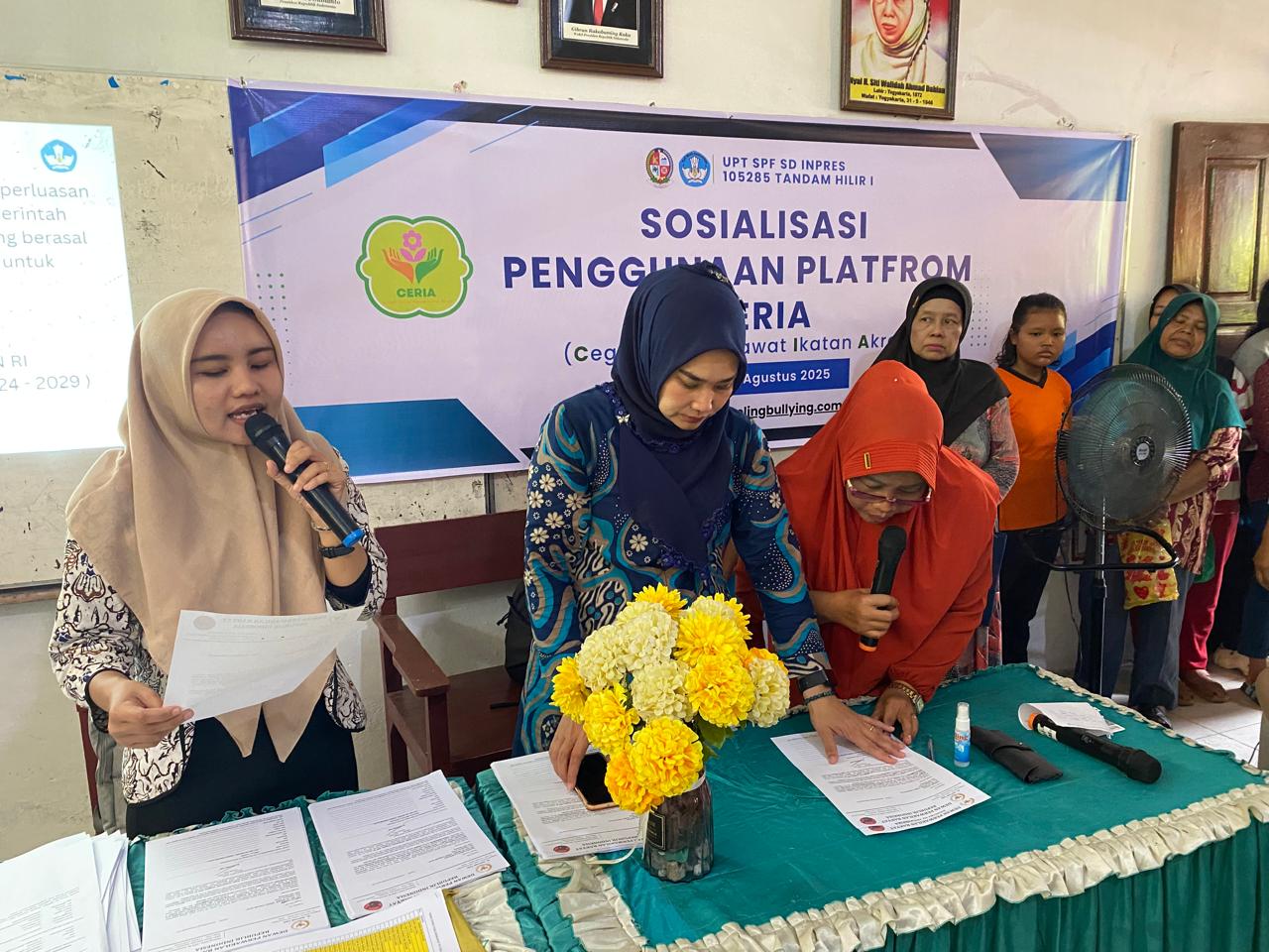 Sosialisasi Website CERIA Di UPT SPF SD Inpres 105285 