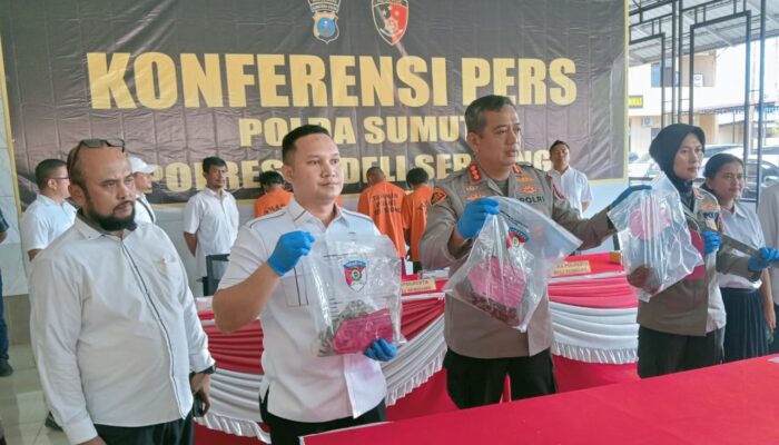 Hadirkan 4 Pelaku, Polresta Deliserdang Ungkap Motif Pembunuhan Berencana Di Lubukpakam