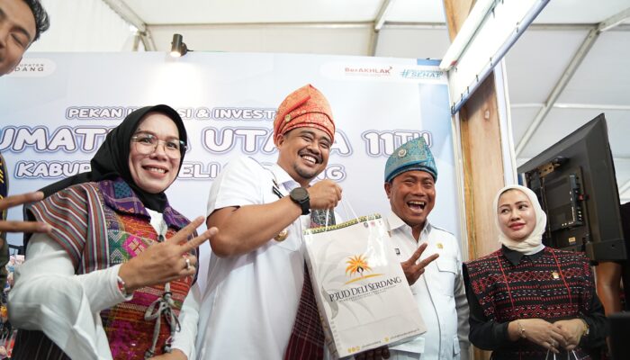 Tampilkan Produk dan Program Unggulan Di PIISU 2025, Gubsu Kunjungi Stan Deliserdang