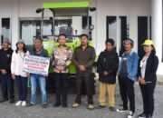 Pemkab Humbahas Bantu Dua Traktor Untuk Poktan