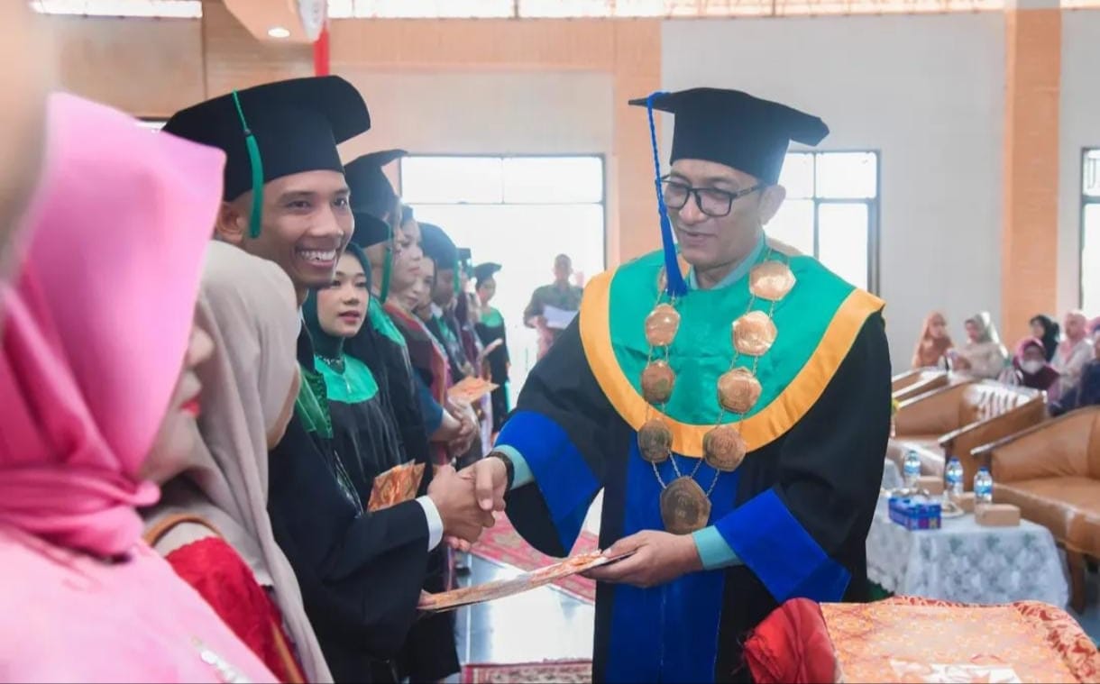 Rektor IPTS Minta 373 Wisudawan Harus Jadi Agen Perubahan