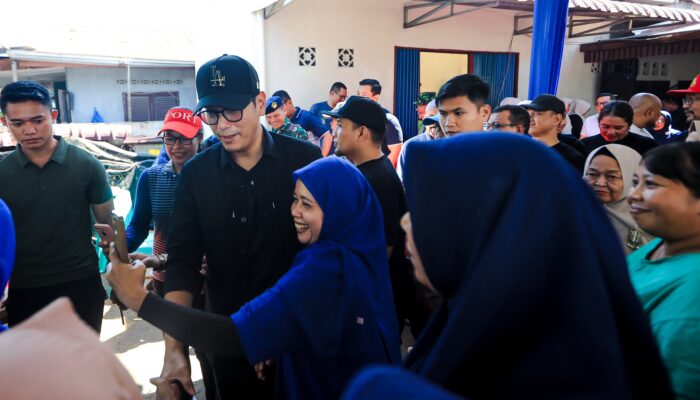 Warga Medan Selayang Ngadu Ke Rico Waas Persoalan Narkoba Dan Infrastruktur