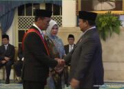 Menteri Pertanian (Mentan) Andi Amran Sulaiman resmi menerima penghargaan Bintang Mahaputra Adipurna langsung dari Presiden RI, Prabowo Subianto, di Istana Negara pada Senin (25/8/2025).