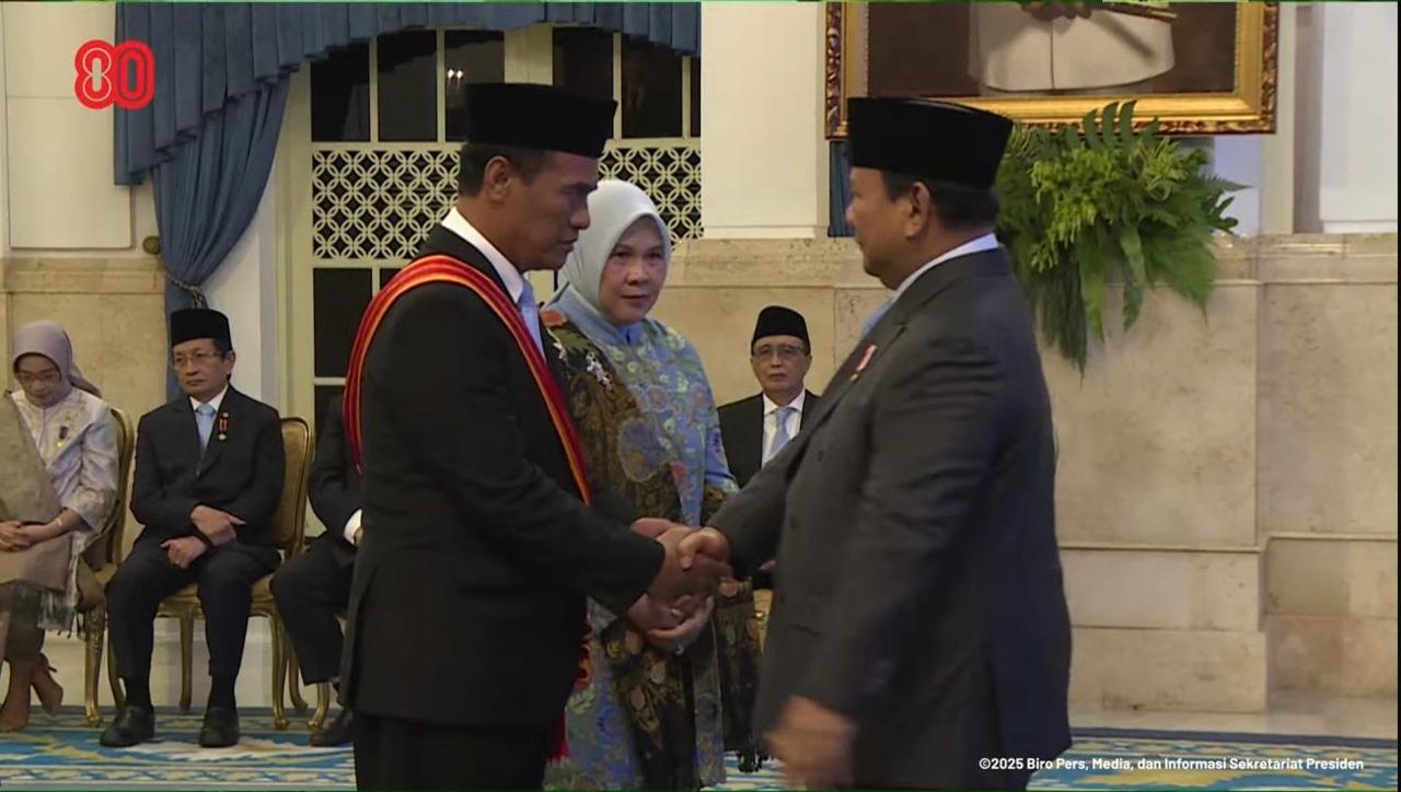 Mentan Amran Terima Anugerah Bintang Mahaputra Adipurna Dari Presiden Prabowo