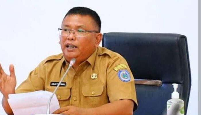 Bupati Labuhanbatu Minta Inspektorat Periksa Kadis Kominfo