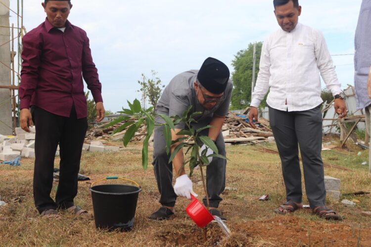 BP3KP Aceh Tanam Pohon Di Dayah DQA, Peringati Hapernas 2025