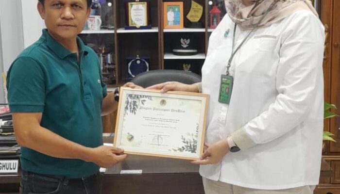 Kampung Kesehatan Terima Penghargaan Partisipasi Proklim