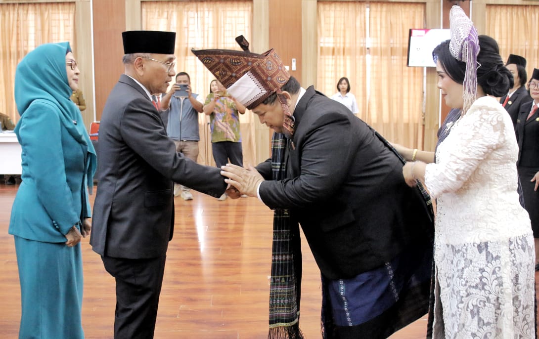 Lantik Mixnon Andreas Simamora Jadi Sekda, Ini Pesan Dan Nasihat Bupati Simalungun