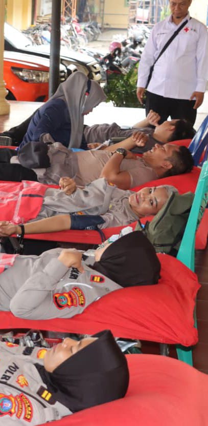 Polres Pematangsiantar Gelar Donor Darah Dan Anjangsana Sambut HUT ke-77 Polwan