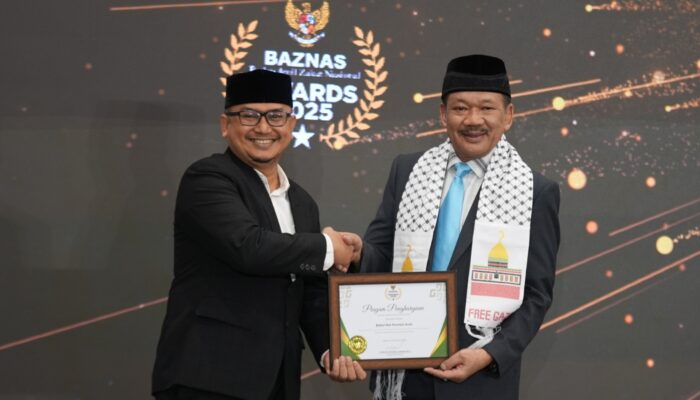 Gubernur Aceh Dan BMA Raih Tiga Penghargaan BAZNAS Award 2025