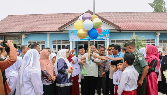 Bupati Agara Luncurkan Program Cek Kesehatan Gratis Untuk Siswa