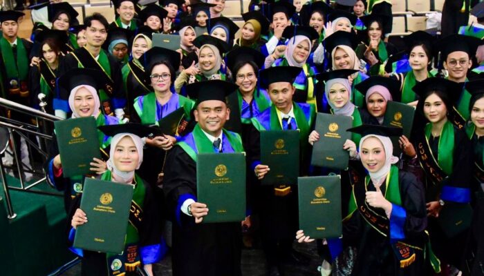 USU Sukses Gelar Wisuda, Alumni Apresiasi Kepemimpinan Kampus