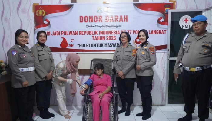 Polwan Polres Langkat Gelar Donor Darah 