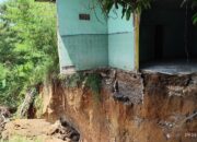 Respon Pemerintah Lamban, Rumah Warga Runtuh Kena Longsor Di Batubara