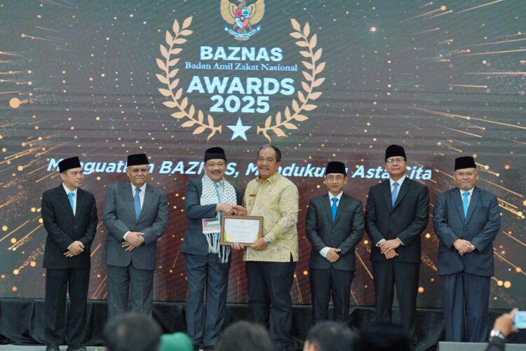 Bupati Asahan Dianugerahi Baznas Award 2025
