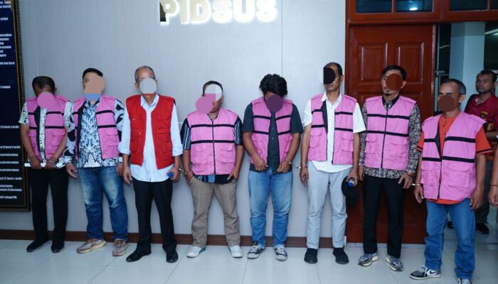 Delapan Tersangka Korupsi Pembangunan Jalan Di Batubara Ditahan Kejati Sumut