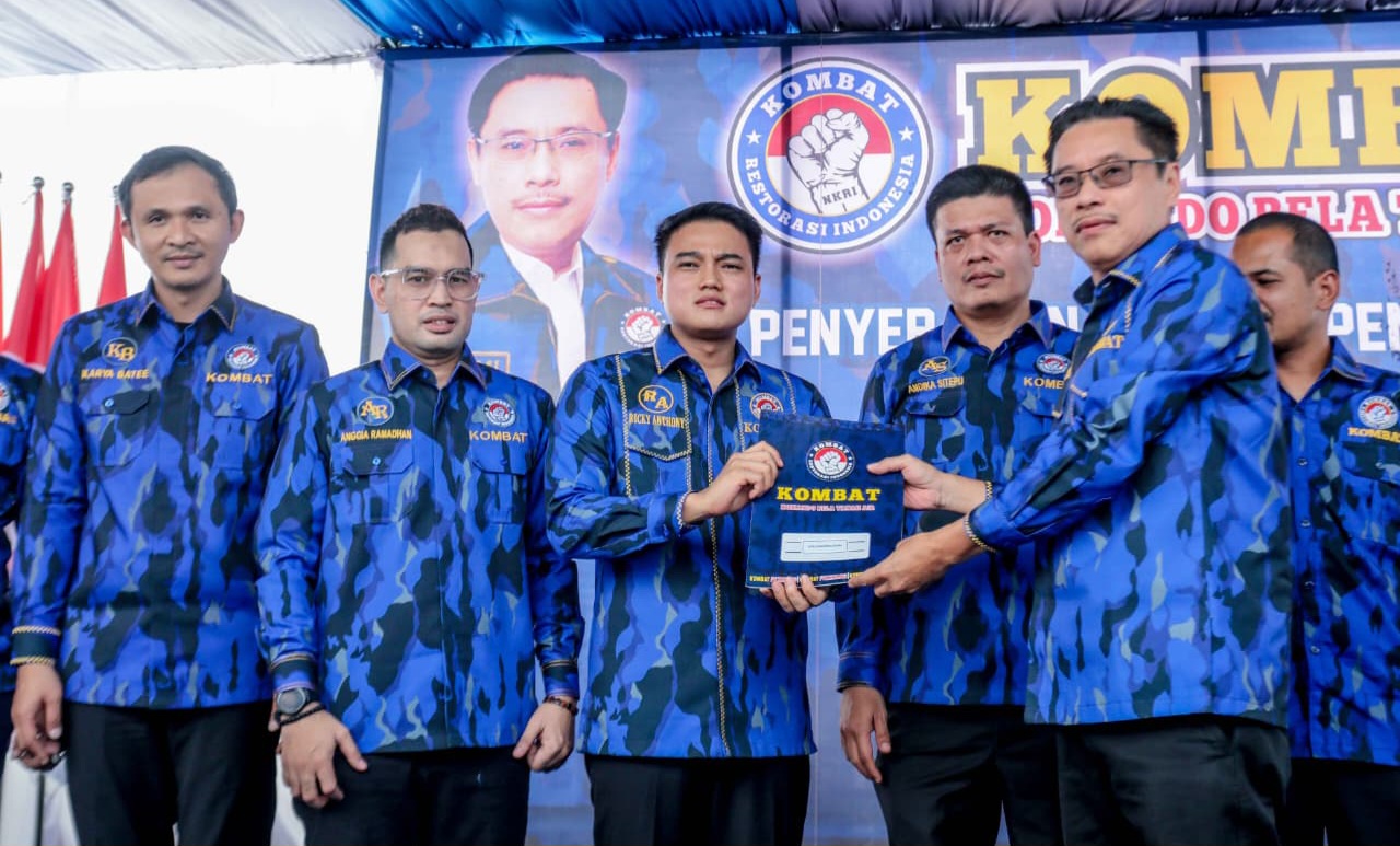 Ricky Anthony Terima Mandat Pimpin KOMBAT Sumut, Targetkan 1 Juta Kader