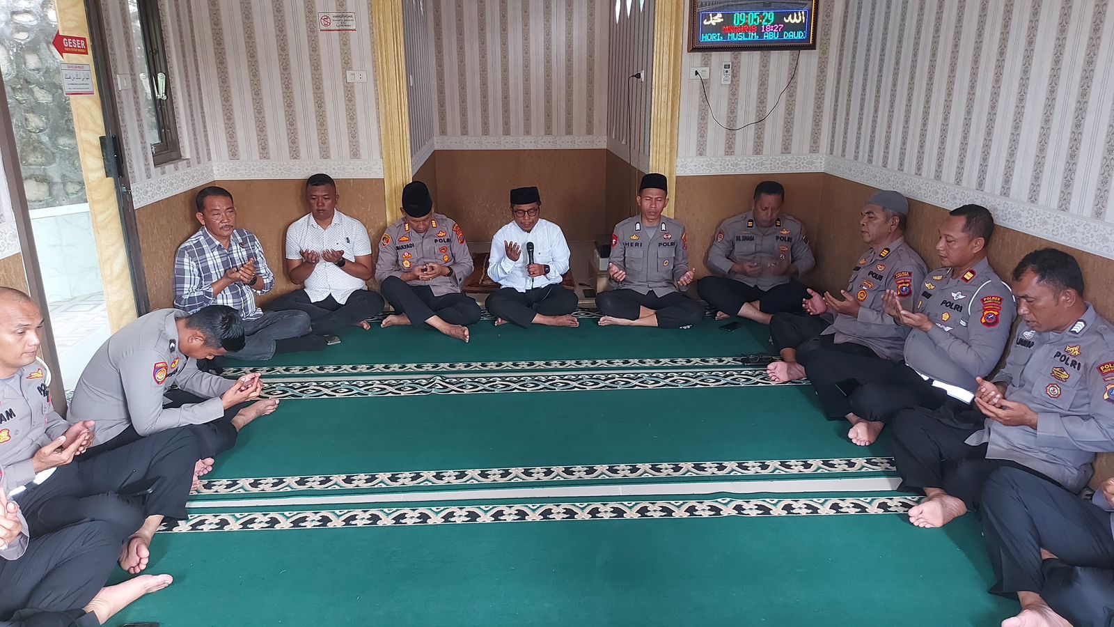 Polres Labusel Doa Bersama Untuk Damai Indonesia