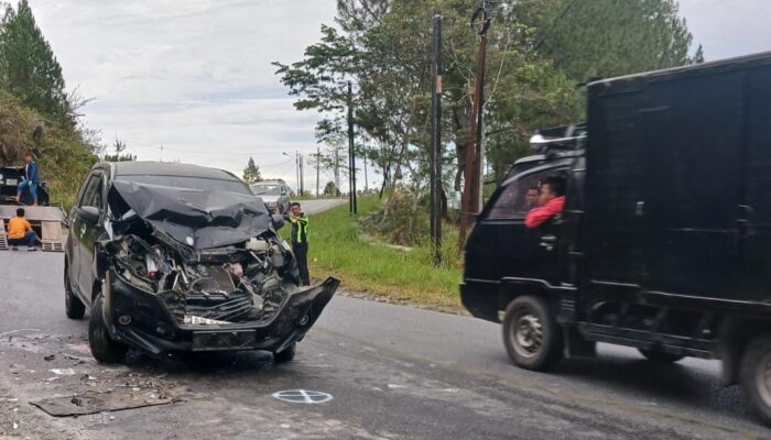 Tergelincir, Xenia Seruduk Fuso