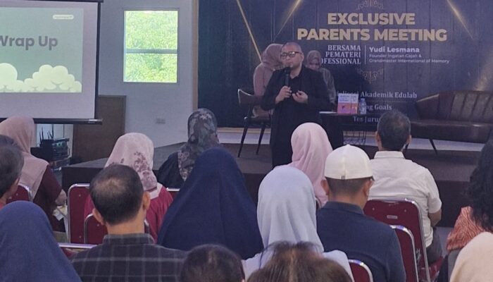 Parents Meeting Edulab Membangun Komunikasi Terbuka Dengan Orangtua Siswa