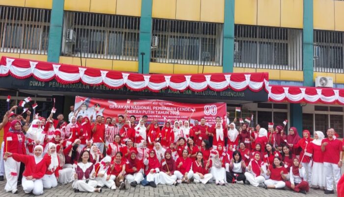 Bagikan 500 Bendera Merah Putih, Dinas P3AKB Sumut Harapkan Semua Masyarakat Miliki Bendera
