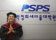 Johansen Silalahi, alumni penerima Beasiswa Kepemimpinan TELADAN dari Tanoto Foundation angkatan pertama tahun 2006 yang telah menyelesaikan pendidikannya S1 Universitas Gajah Mada Fakultas Kehutanan, Jurusan Manajemen Hutan.