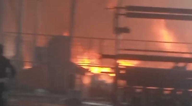 Pabrik Spon PT. Sinar Surya Cakrawala Kota Binjai Terbakar
