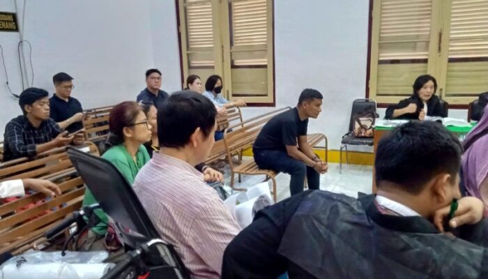 Korban Perusakan Sebut Melihat Terdakwa Suruh Orang Bongkar Seng