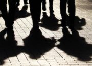 Gerombolan Bandit Bersenjata Serang Masjid Saat Salat Subuh, 27 Tewas