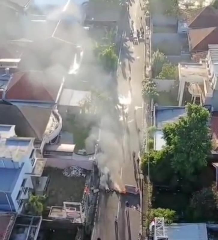 Demo Ricuh Di Jakarta Meluas, Massa Sempat Culik Dan Sandera Seorang Polantas