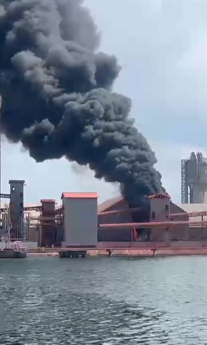 PT PIM Klarifikasi Insiden Kebakaran Dinding Gudang & Transfer Tower Pabrik NPK