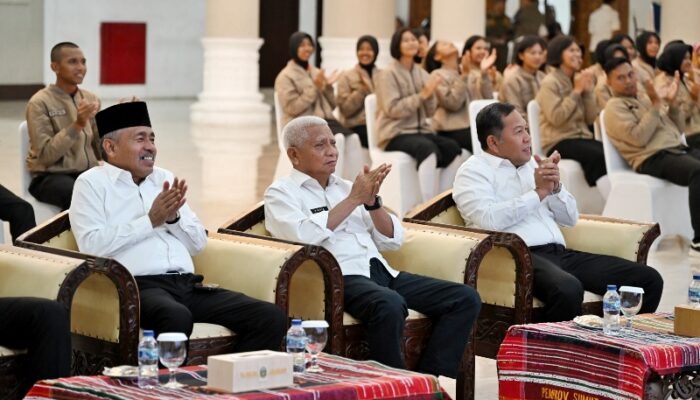 Wagub Surya Apresiasi Keberhasilan Paskibraka Sumut 2025 Laksanakan Tugas